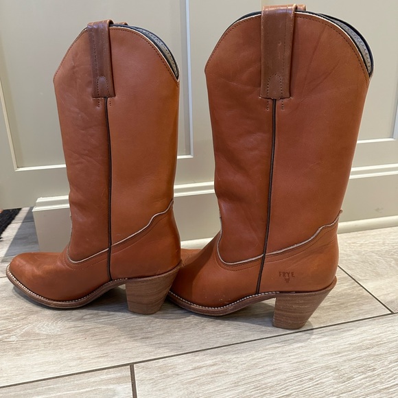 Vintage Frye cowboy boots, size 9 - Picture 2 of 8